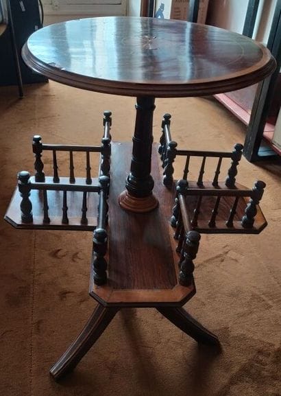 Pedestal table with a cruciform baluster,...