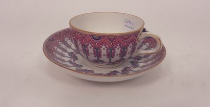 SARREGUEMINES and English porcelain

Set...