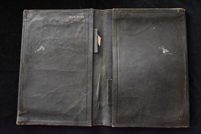 FAURE (Félix)]. Ens. de 3 souvenirs :

Écharpe...