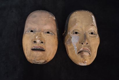 Japon, époque Meiji (1868-1912)

Deux masques...