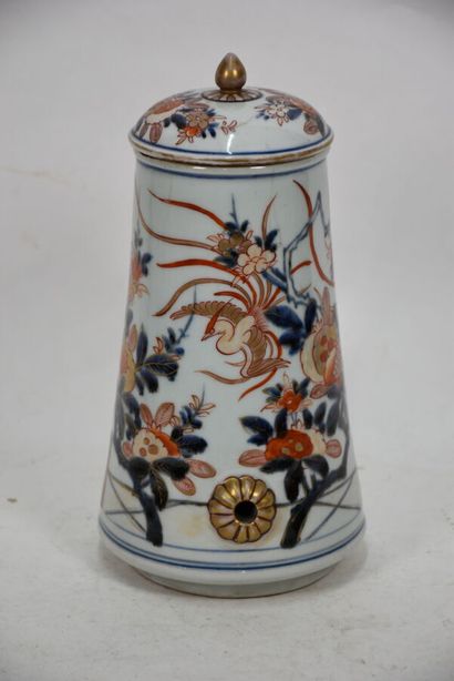 Japon, XVIIIe siècle

Vase couvert et fontaine...