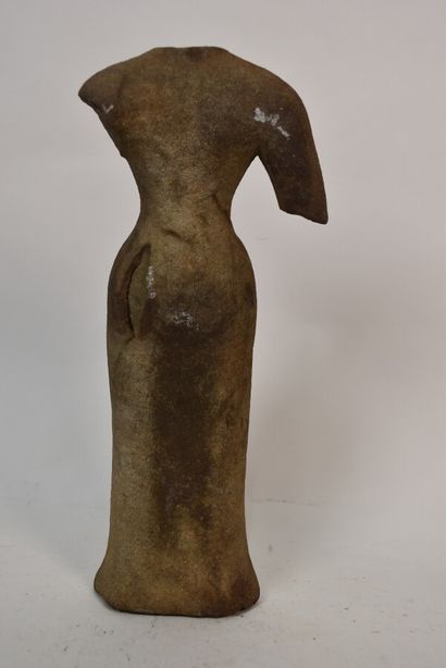 Cambodge, style Khmer

Statue d'Uma debout...