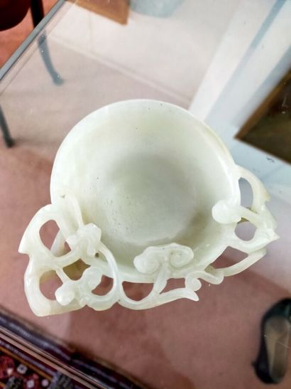 Chine, fin du XIXe siècle

Coupe en jade...