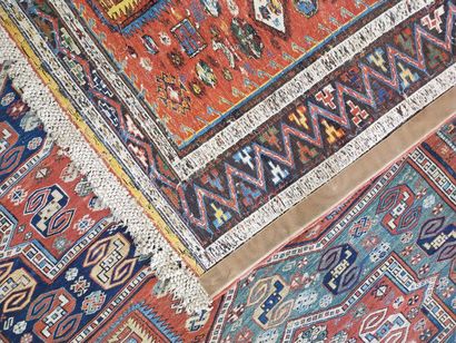 Tapis Soumak (tissé en laine sur chaîne et...