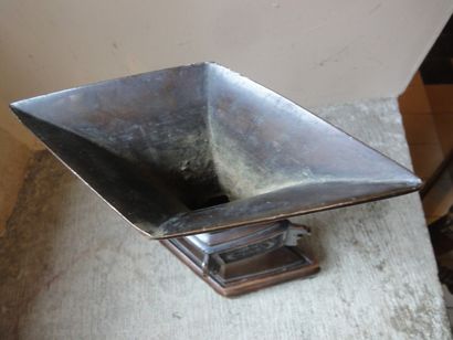 Chine, dynastie Ming, XVIIe siècle

Vase...