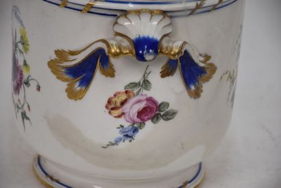 SEVRES

Rafraîchissoir à bouteille en pâte...