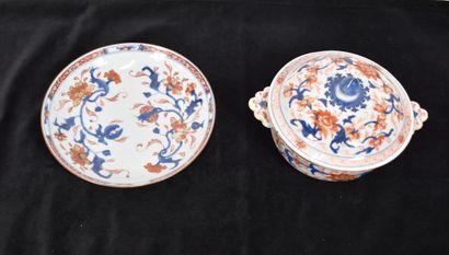 Chine, XVIIIe siècle

Petite terrine et assiette...