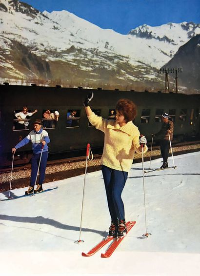 Skieuse à la sortie du train Affiche entoilée/...