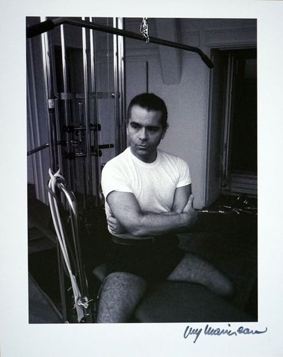 Karl Lagerfeld

Tirage sur papier Fujifilm,...