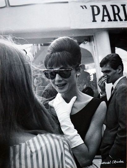 Audrey Hepburn Paris 1962

Tirage vintage...