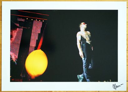 U2 Montpellier 1997

Tirage sur papier argentique,...