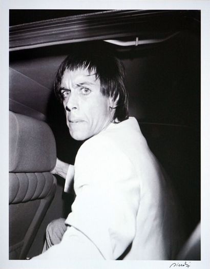 Iggy Pop Paris 1977

Tirage sur papier Fujifilm,...