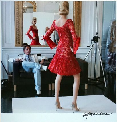 Valentino essayage Haute Couture Paris

Tirage...