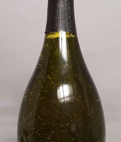 1 bouteille CHAMPAGNE - DOM PERIGNON 200...