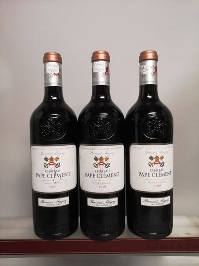 3 bouteilles Château PAPE CLEMENT - Grand...