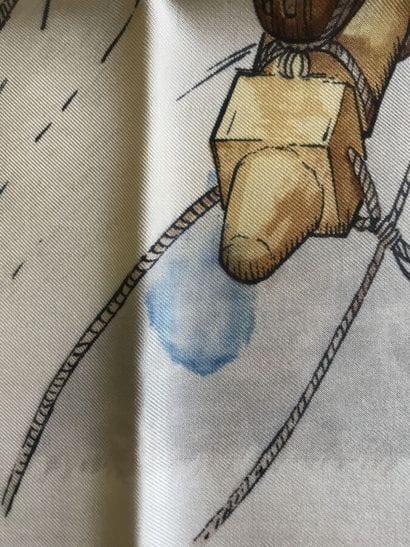 HERMES Paris

Trois carrés 90 en twill de...