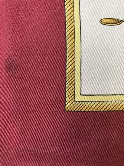 HERMES Paris

Trois carrés 90 en twill de...