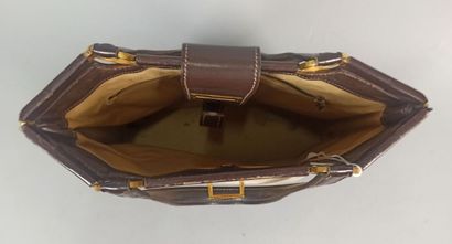 HERMES Paris

Sac en toile beige et cuir...