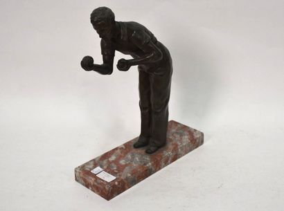 JEUX DE BOULE.

Joueur de boules anglaises.

Sculpture...