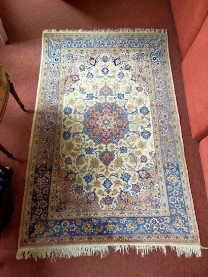 Tapis Ispahan chaine soie (chaîne en soie,...