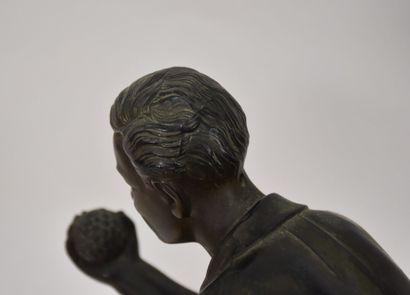 JEUX DE BOULE.

Joueur de boules anglaises.

Sculpture...