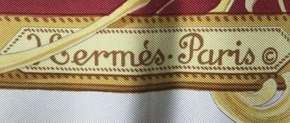 HERMES Paris

Quatre carrés 90 en twill de...