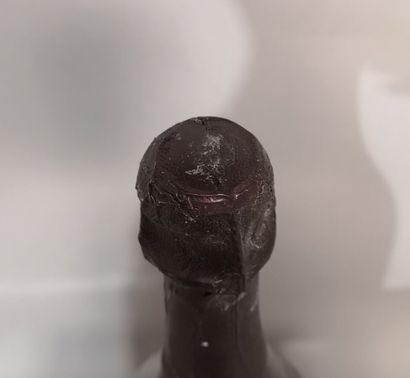 1 bottle CHAMPAGNE DOM PERIGNON rosé 1996...