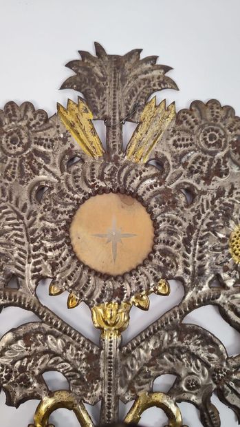 Pair of sconces in embossed metal decorated...