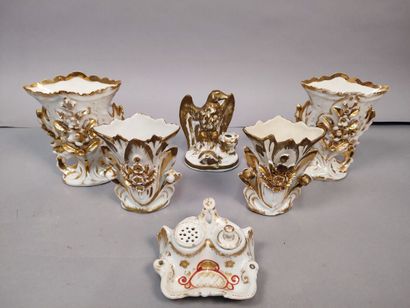 Pair of small vases decorated with a flowering...
