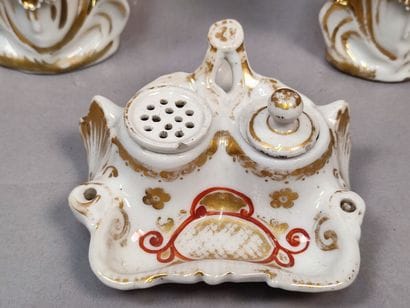 Pair of small vases decorated with a flowering...