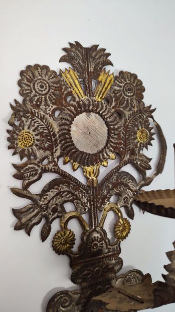Pair of sconces in embossed metal decorated...
