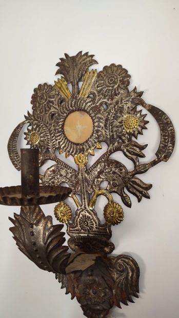 Pair of sconces in embossed metal decorated...