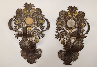 Pair of sconces in embossed metal decorated...