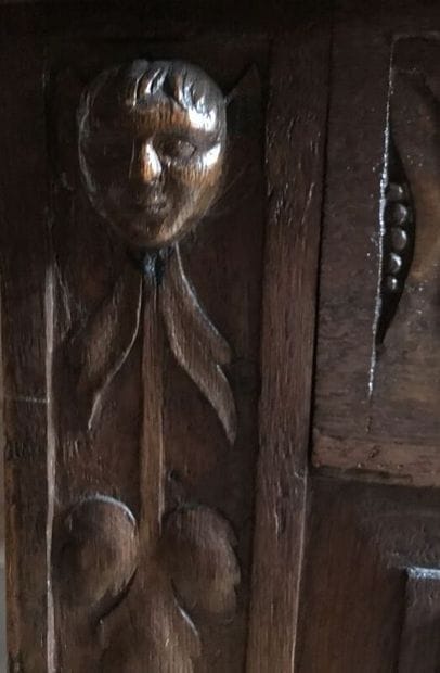 Carved oak chest
Seal and coat of arms in...