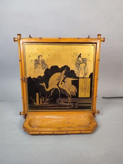Light wood and bamboo table mirror
Japanese...