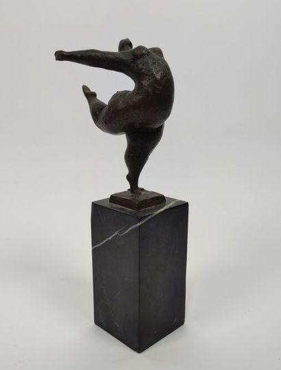 Bronze subject 