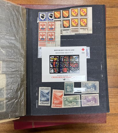 **/*/O 5 albums French colonies including...