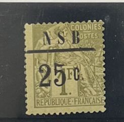 *Yv. N°12	Nossi Bé : 25c sur 1f olive, légère...