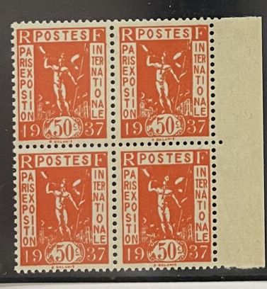 ** Yv. N°325a France : Faux de Paris, en...