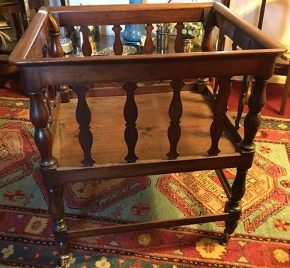 Mahogany music rack
Napoleon III style
Height...