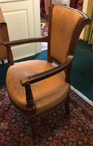 Armchair with reversed back
Mahogany lacquered...