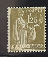 **Yv. 287	France : Type Paix 1f25 olive (Cote...