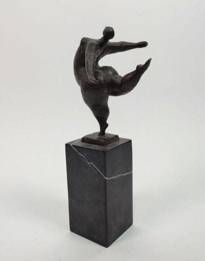 Bronze subject 