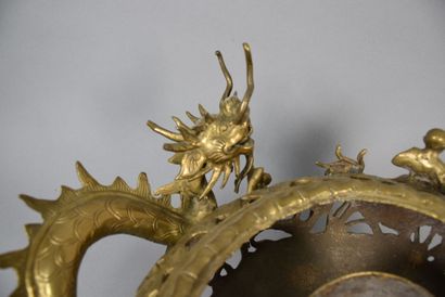 VIETNAM
Gilt bronze perfume burner with dragons...