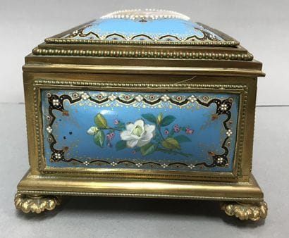 Jewelry box in the taste of Sevres with painted...