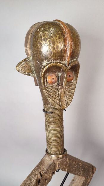 Reliquary guardian figure of the Kota type...