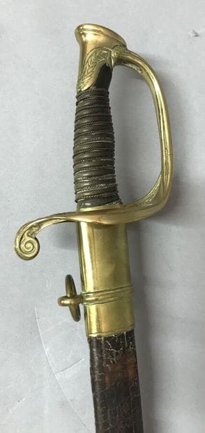 Officer's sword
Gilded metal handle
(damaged...