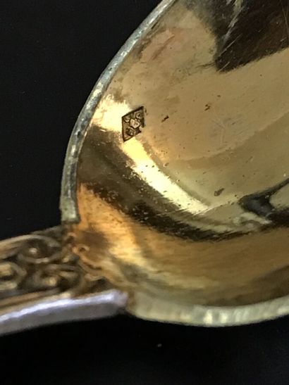 Set of six small coffee spoons in vermeil
Minerve...