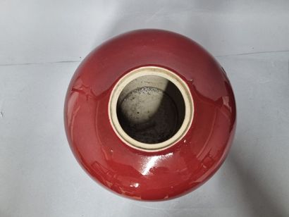 Set of three ginger pots in oxblood porcelain....
