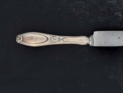 Set of silver plated knives with cored h...